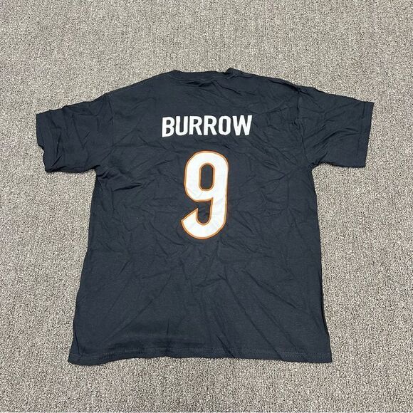 NWOT Cincinnati Bengals Burrow Youth T Shirt Size Medium - Picture 2 of 4